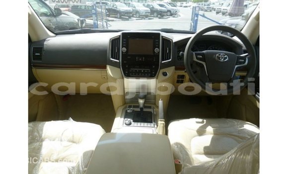 Acheter Import Voiture Toyota Land Cruiser Noir à Import - Dubai, Ali Sabieh Region Acheter Import Voiture Toyota Land Cruiser Noir à Import - Dubai, Ali Sabieh Region