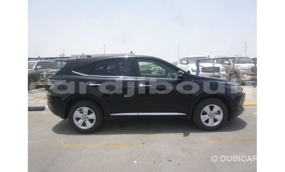 Acheter Import Voiture Toyota Harrier Noir à Import - Dubai, Ali Sabieh Region Acheter Import Voiture Toyota Harrier Noir à Import - Dubai, Ali Sabieh Region