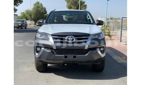 Acheter Import Voiture Toyota Fortuner Autre à Import - Dubai, Ali Sabieh Region Acheter Import Voiture Toyota Fortuner Autre à Import - Dubai, Ali Sabieh Region
