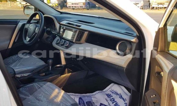 Buy Import Toyota RAV4 White Car in Import - Dubai in Ali Sabieh Region Buy Import Toyota RAV4 White Car in Import - Dubai in Ali Sabieh Region