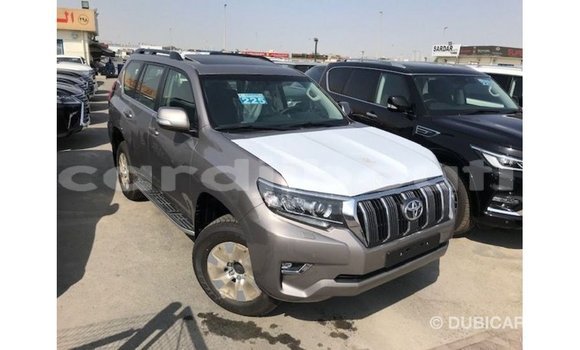 Acheter Import Voiture Toyota Prado Marron à Import - Dubai, Ali Sabieh Region Acheter Import Voiture Toyota Prado Marron à Import - Dubai, Ali Sabieh Region