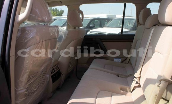 Acheter Import Voiture Toyota Land Cruiser Noir à Import - Dubai, Ali Sabieh Region Acheter Import Voiture Toyota Land Cruiser Noir à Import - Dubai, Ali Sabieh Region