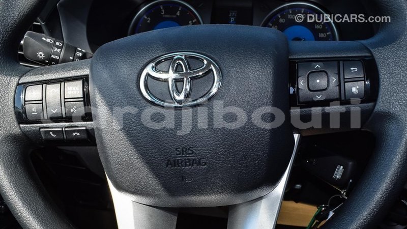 Big with watermark toyota hilux ali sabieh region import dubai 2466