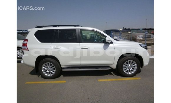 Buy Import Toyota Prado White Car in Import - Dubai in Ali Sabieh Region Buy Import Toyota Prado White Car in Import - Dubai in Ali Sabieh Region