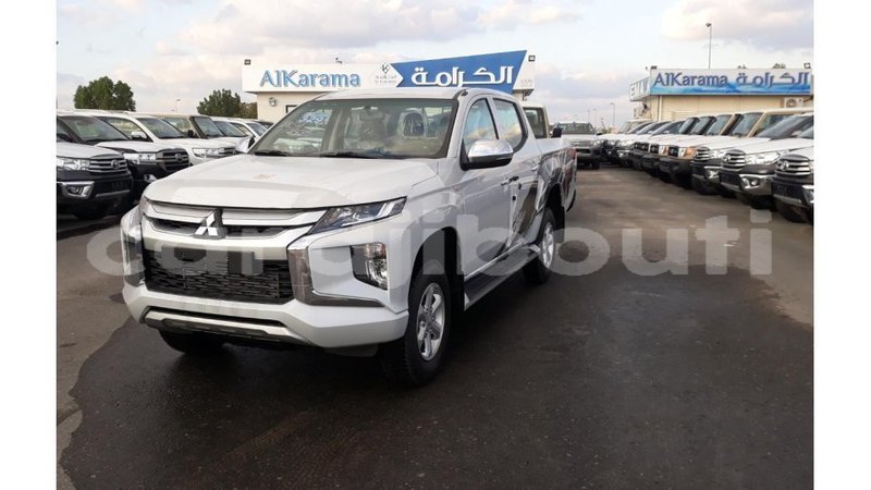 Big with watermark mitsubishi l200 ali sabieh region import dubai 2476