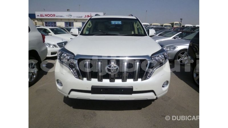 Big with watermark toyota prado ali sabieh region import dubai 2479