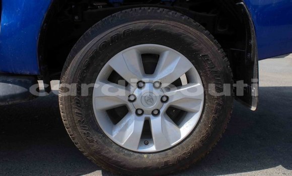 Acheter Import Voiture Toyota Hilux Bleu à Import - Dubai, Ali Sabieh Region Acheter Import Voiture Toyota Hilux Bleu à Import - Dubai, Ali Sabieh Region