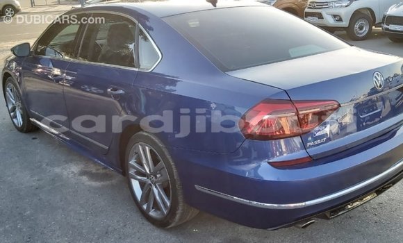 Acheter Import Voiture Volkswagen Passat Bleu à Import - Dubai, Ali Sabieh Region Acheter Import Voiture Volkswagen Passat Bleu à Import - Dubai, Ali Sabieh Region