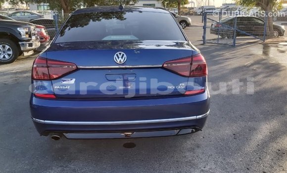 Acheter Import Voiture Volkswagen Passat Bleu à Import - Dubai, Ali Sabieh Region Acheter Import Voiture Volkswagen Passat Bleu à Import - Dubai, Ali Sabieh Region