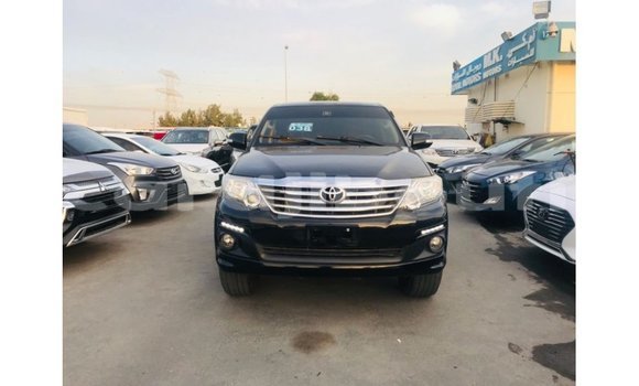 Buy Import Toyota Fortuner Black Car in Import - Dubai in Ali Sabieh Region Buy Import Toyota Fortuner Black Car in Import - Dubai in Ali Sabieh Region