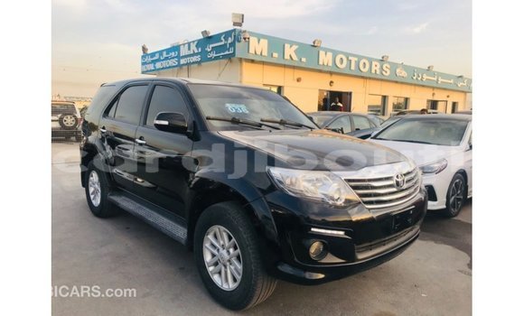 Buy Import Toyota Fortuner Black Car in Import - Dubai in Ali Sabieh Region Buy Import Toyota Fortuner Black Car in Import - Dubai in Ali Sabieh Region