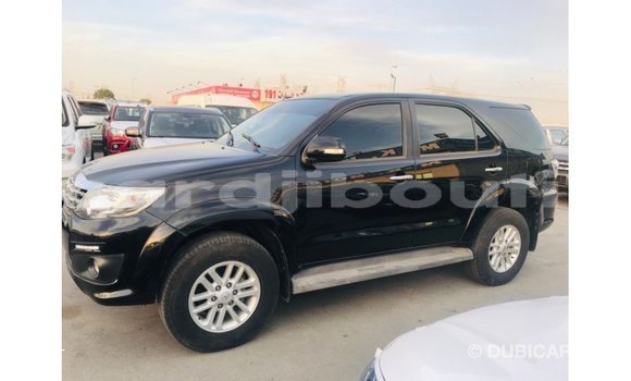 Buy Import Toyota Fortuner Black Car in Import - Dubai in Ali Sabieh Region Buy Import Toyota Fortuner Black Car in Import - Dubai in Ali Sabieh Region