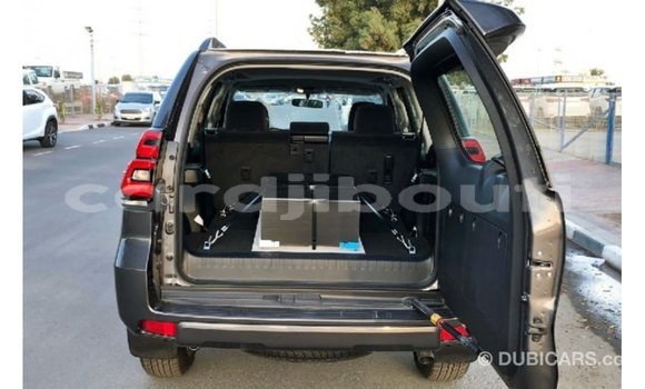 Buy Import Toyota Prado Black Car in Import - Dubai in Ali Sabieh Region Buy Import Toyota Prado Black Car in Import - Dubai in Ali Sabieh Region