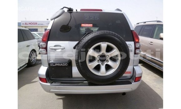 Acheter Import Voiture Toyota Prado Autre à Import - Dubai, Ali Sabieh Region Acheter Import Voiture Toyota Prado Autre à Import - Dubai, Ali Sabieh Region
