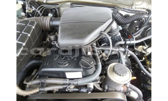 Acheter Import Voiture Toyota Prado Autre à Import - Dubai, Ali Sabieh Region Acheter Import Voiture Toyota Prado Autre à Import - Dubai, Ali Sabieh Region