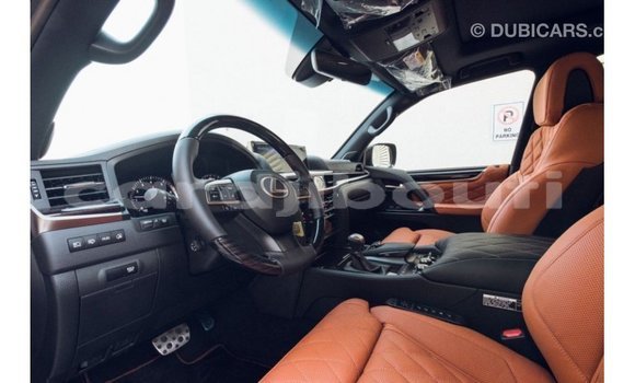 Acheter Import Voiture Lexus LX Noir à Import - Dubai, Ali Sabieh Region Acheter Import Voiture Lexus LX Noir à Import - Dubai, Ali Sabieh Region