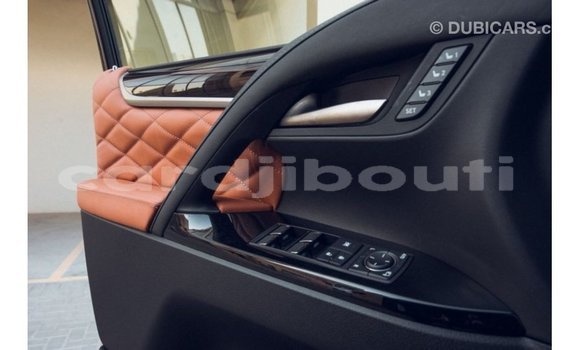 Acheter Import Voiture Lexus LX Noir à Import - Dubai, Ali Sabieh Region Acheter Import Voiture Lexus LX Noir à Import - Dubai, Ali Sabieh Region