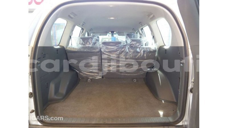 Big with watermark toyota prado ali sabieh region import dubai 2498
