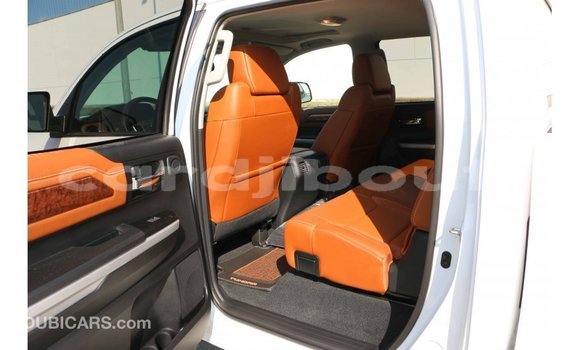 Buy Import Toyota Tundra White Car in Import - Dubai in Ali Sabieh Region Buy Import Toyota Tundra White Car in Import - Dubai in Ali Sabieh Region