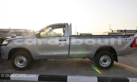 Acheter Import Voiture Toyota Hilux Autre à Import - Dubai, Ali Sabieh Region Acheter Import Voiture Toyota Hilux Autre à Import - Dubai, Ali Sabieh Region