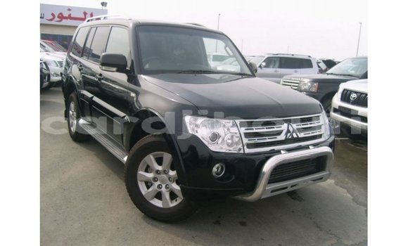 Medium with watermark mitsubishi pajero ali sabieh region import dubai 2503