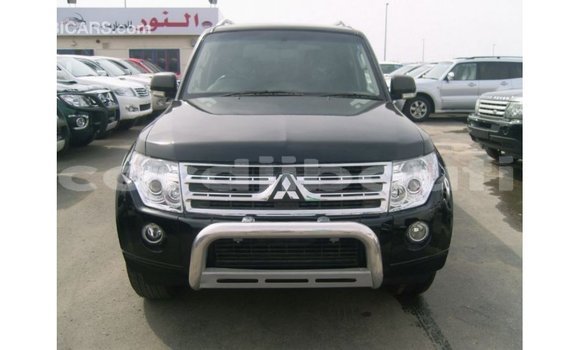 Acheter Import Voiture Mitsubishi Pajero Noir à Import - Dubai, Ali Sabieh Region Acheter Import Voiture Mitsubishi Pajero Noir à Import - Dubai, Ali Sabieh Region