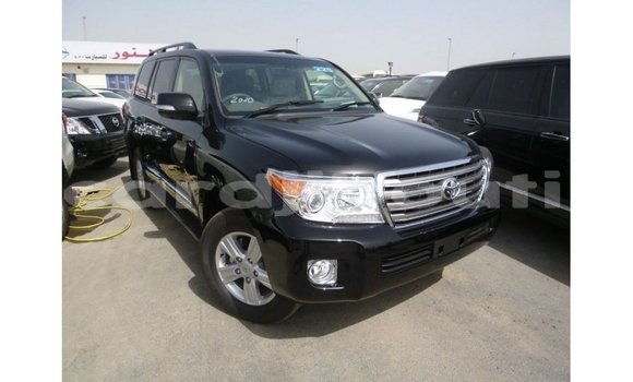 Acheter Import Voiture Toyota Land Cruiser Noir à Import - Dubai, Ali Sabieh Region Acheter Import Voiture Toyota Land Cruiser Noir à Import - Dubai, Ali Sabieh Region