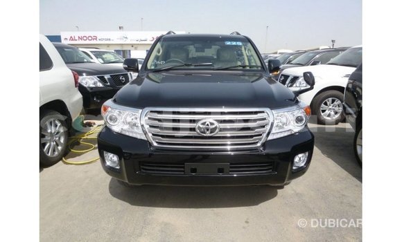 Acheter Import Voiture Toyota Land Cruiser Noir à Import - Dubai, Ali Sabieh Region Acheter Import Voiture Toyota Land Cruiser Noir à Import - Dubai, Ali Sabieh Region