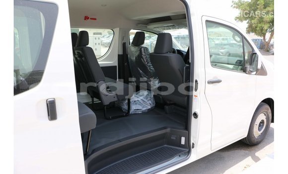 Buy Import Toyota Hiace White Car in Import - Dubai in Ali Sabieh Region Buy Import Toyota Hiace White Car in Import - Dubai in Ali Sabieh Region