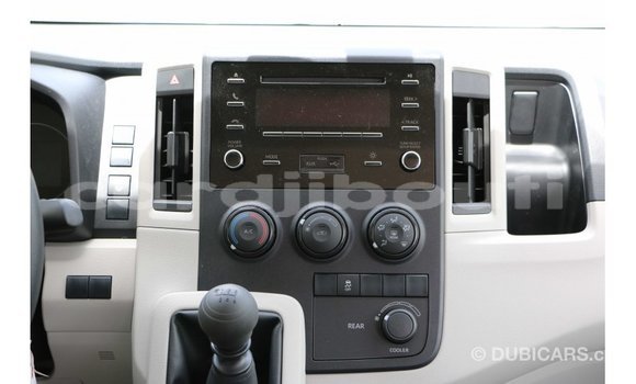 Buy Import Toyota Hiace White Car in Import - Dubai in Ali Sabieh Region Buy Import Toyota Hiace White Car in Import - Dubai in Ali Sabieh Region