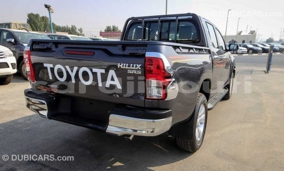 Acheter Import Voiture Toyota Hilux Noir à Import - Dubai, Ali Sabieh Region Acheter Import Voiture Toyota Hilux Noir à Import - Dubai, Ali Sabieh Region