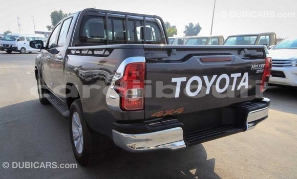 Acheter Import Voiture Toyota Hilux Noir à Import - Dubai, Ali Sabieh Region Acheter Import Voiture Toyota Hilux Noir à Import - Dubai, Ali Sabieh Region