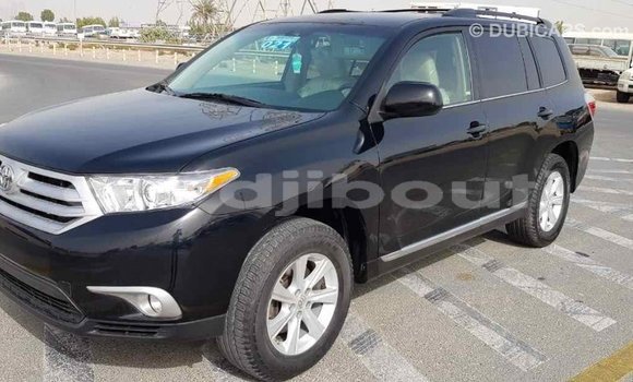 Buy Import Toyota Highlander Black Car in Import - Dubai in Ali Sabieh Region Buy Import Toyota Highlander Black Car in Import - Dubai in Ali Sabieh Region