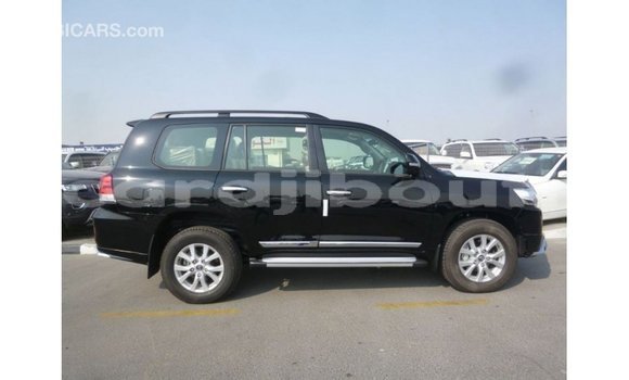 Acheter Import Voiture Toyota Land Cruiser Noir à Import - Dubai, Ali Sabieh Region Acheter Import Voiture Toyota Land Cruiser Noir à Import - Dubai, Ali Sabieh Region