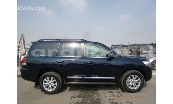 Acheter Import Voiture Toyota Land Cruiser Bleu à Import - Dubai, Ali Sabieh Region Acheter Import Voiture Toyota Land Cruiser Bleu à Import - Dubai, Ali Sabieh Region