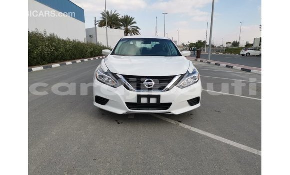 Buy Import Nissan Altima White Car in Import - Dubai in Ali Sabieh Region Buy Import Nissan Altima White Car in Import - Dubai in Ali Sabieh Region