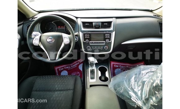 Buy Import Nissan Altima White Car in Import - Dubai in Ali Sabieh Region Buy Import Nissan Altima White Car in Import - Dubai in Ali Sabieh Region