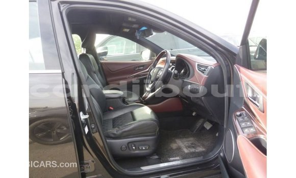 Acheter Import Voiture Toyota Harrier Marron à Import - Dubai, Ali Sabieh Region Acheter Import Voiture Toyota Harrier Marron à Import - Dubai, Ali Sabieh Region