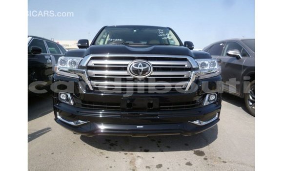 Acheter Import Voiture Toyota Land Cruiser Noir à Import - Dubai, Ali Sabieh Region Acheter Import Voiture Toyota Land Cruiser Noir à Import - Dubai, Ali Sabieh Region