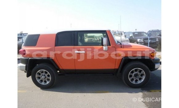 Acheter Import Voiture Toyota FJ Cruiser Autre à Import - Dubai, Ali Sabieh Region Acheter Import Voiture Toyota FJ Cruiser Autre à Import - Dubai, Ali Sabieh Region