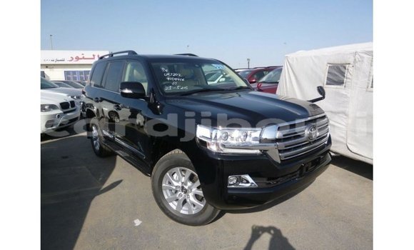 Acheter Import Voiture Toyota Land Cruiser Noir à Import - Dubai, Ali Sabieh Region Acheter Import Voiture Toyota Land Cruiser Noir à Import - Dubai, Ali Sabieh Region