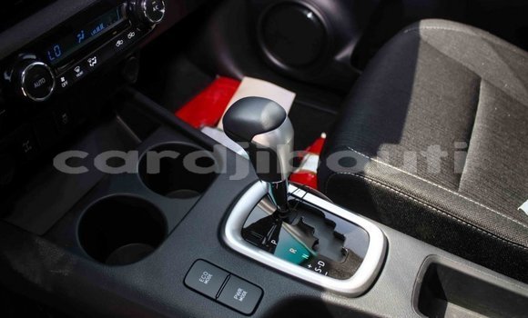 Acheter Import Voiture Toyota Hilux Autre à Import - Dubai, Ali Sabieh Region Acheter Import Voiture Toyota Hilux Autre à Import - Dubai, Ali Sabieh Region