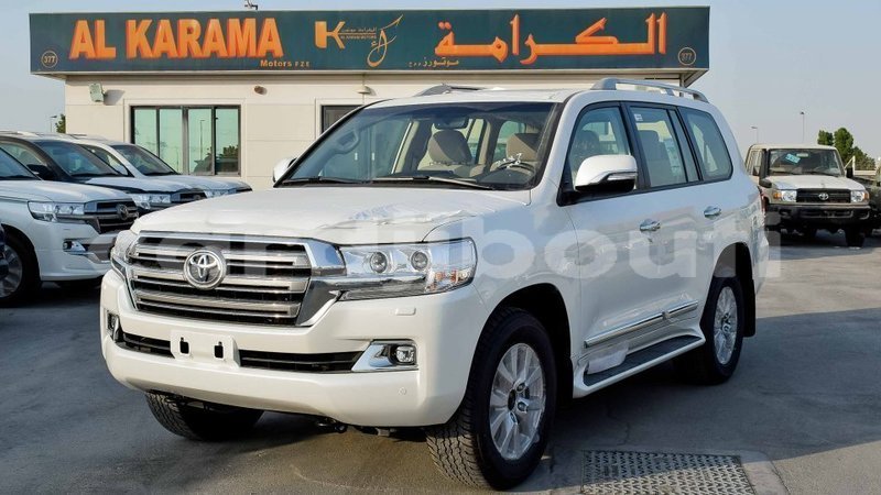 Big with watermark toyota land cruiser ali sabieh region import dubai 2548