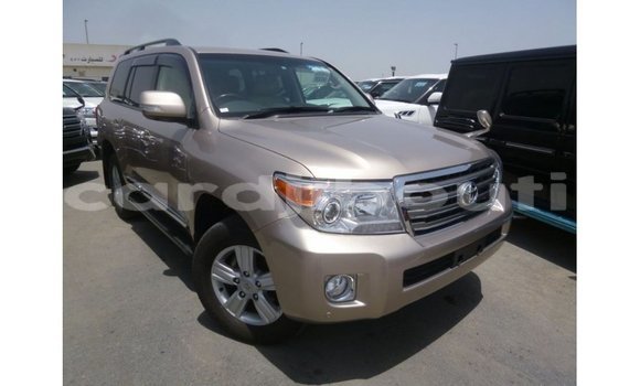 Acheter Import Voiture Toyota Land Cruiser Autre à Import - Dubai, Ali Sabieh Region Acheter Import Voiture Toyota Land Cruiser Autre à Import - Dubai, Ali Sabieh Region