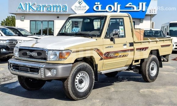 Acheter Import Voiture Toyota Land Cruiser Beige à Import - Dubai, Ali Sabieh Region Acheter Import Voiture Toyota Land Cruiser Beige à Import - Dubai, Ali Sabieh Region