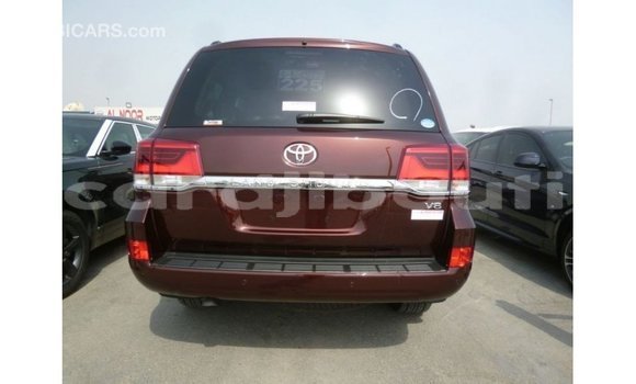 Acheter Import Voiture Toyota Land Cruiser Autre à Import - Dubai, Ali Sabieh Region Acheter Import Voiture Toyota Land Cruiser Autre à Import - Dubai, Ali Sabieh Region