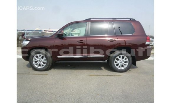 Acheter Import Voiture Toyota Land Cruiser Autre à Import - Dubai, Ali Sabieh Region Acheter Import Voiture Toyota Land Cruiser Autre à Import - Dubai, Ali Sabieh Region