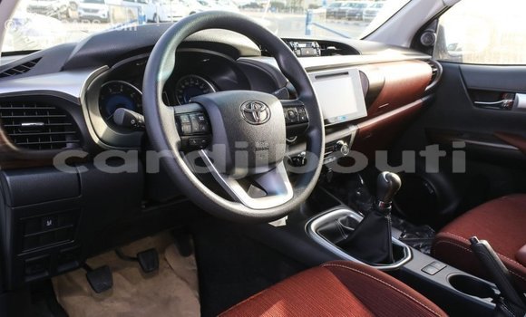 Buy Import Toyota Hilux White Car in Import - Dubai in Ali Sabieh Region Buy Import Toyota Hilux White Car in Import - Dubai in Ali Sabieh Region