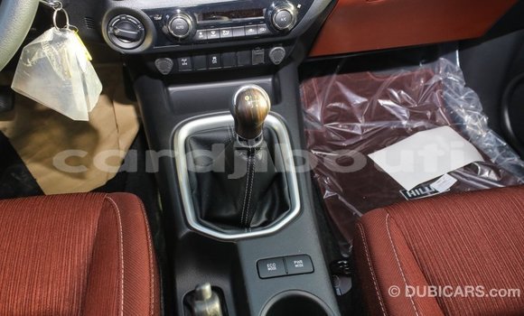 Buy Import Toyota Hilux White Car in Import - Dubai in Ali Sabieh Region Buy Import Toyota Hilux White Car in Import - Dubai in Ali Sabieh Region