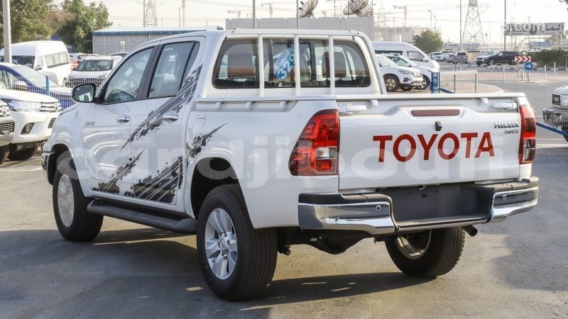 Big with watermark toyota hilux ali sabieh region import dubai 2563